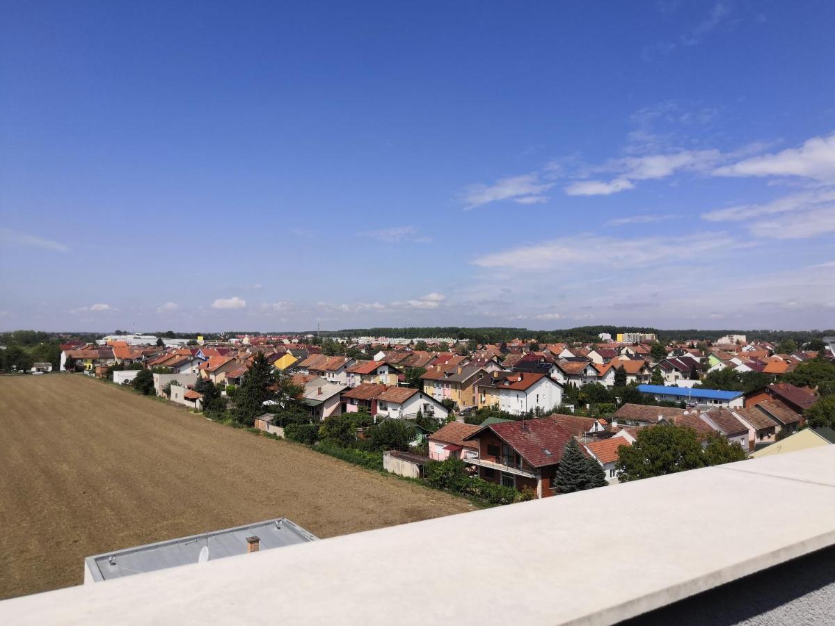 Apartman Kiss Osijek Exterior photo