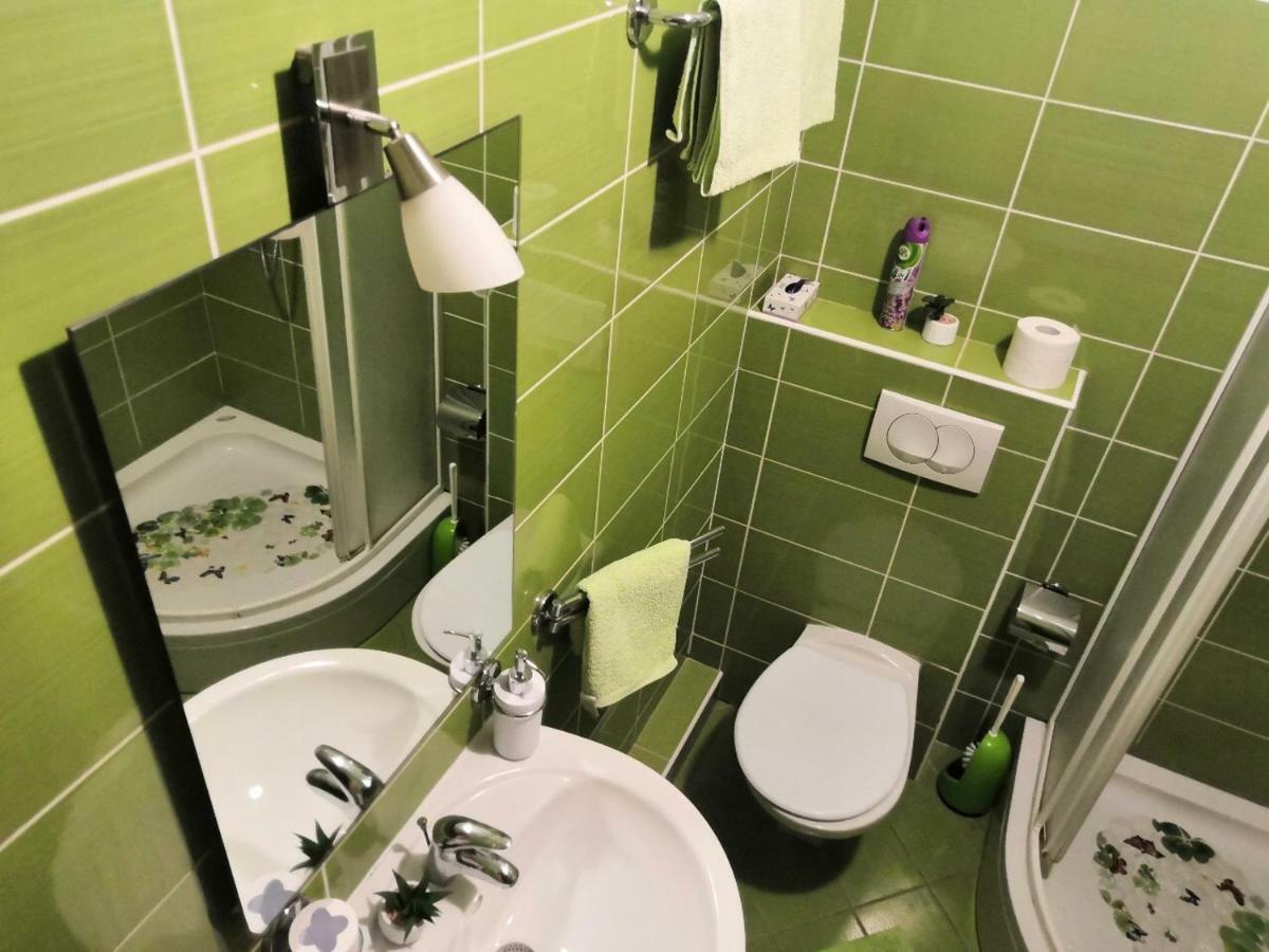 Apartman Kiss Osijek Exterior photo