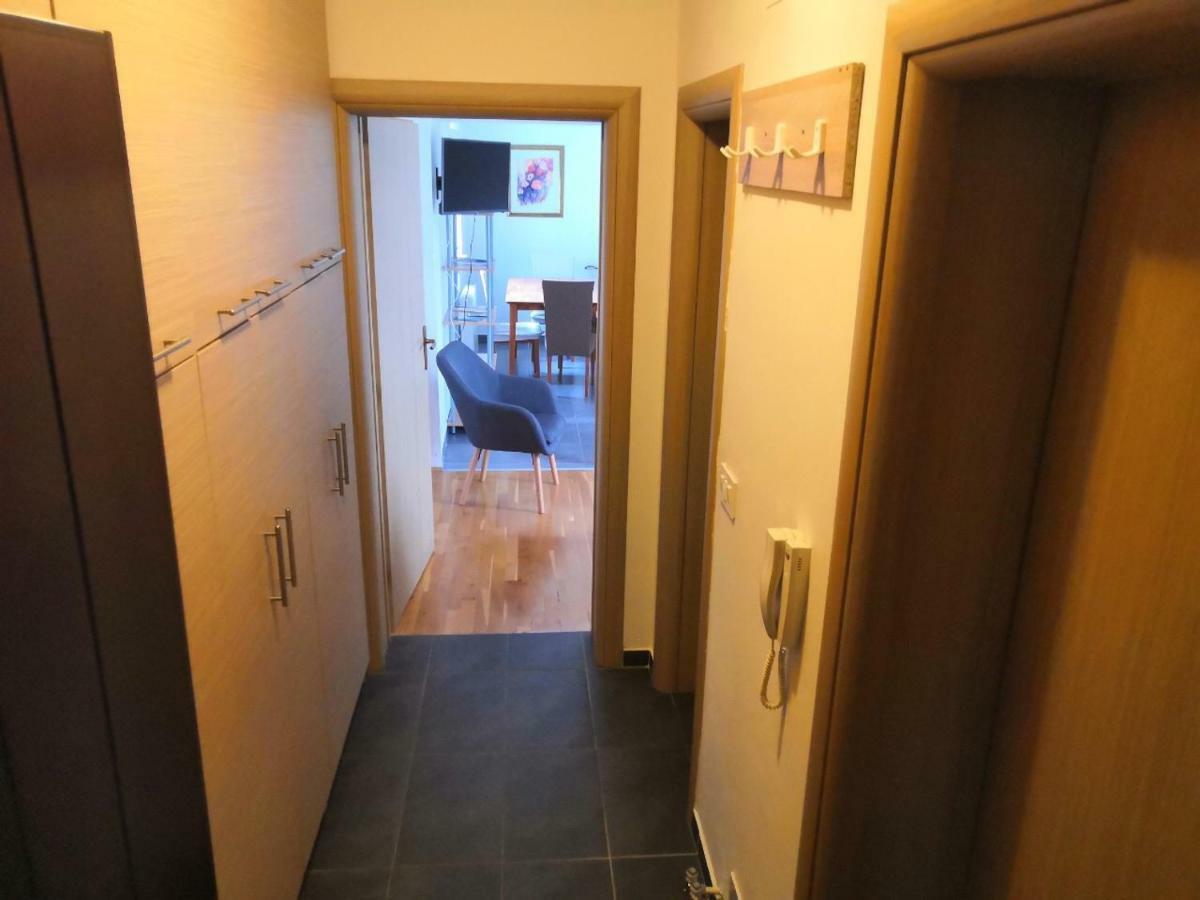 Apartman Kiss Osijek Exterior photo